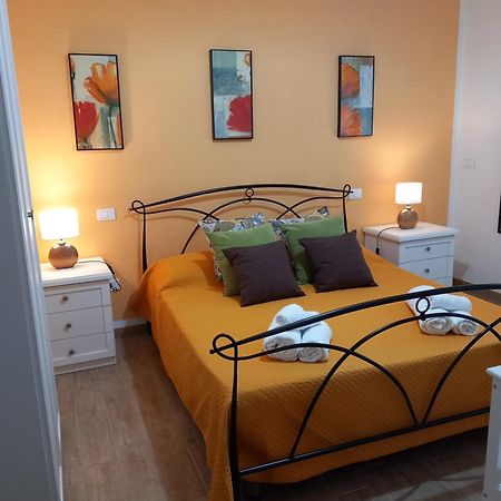 Divina Cuspide Bed & Breakfast Guspini Eksteriør bilde