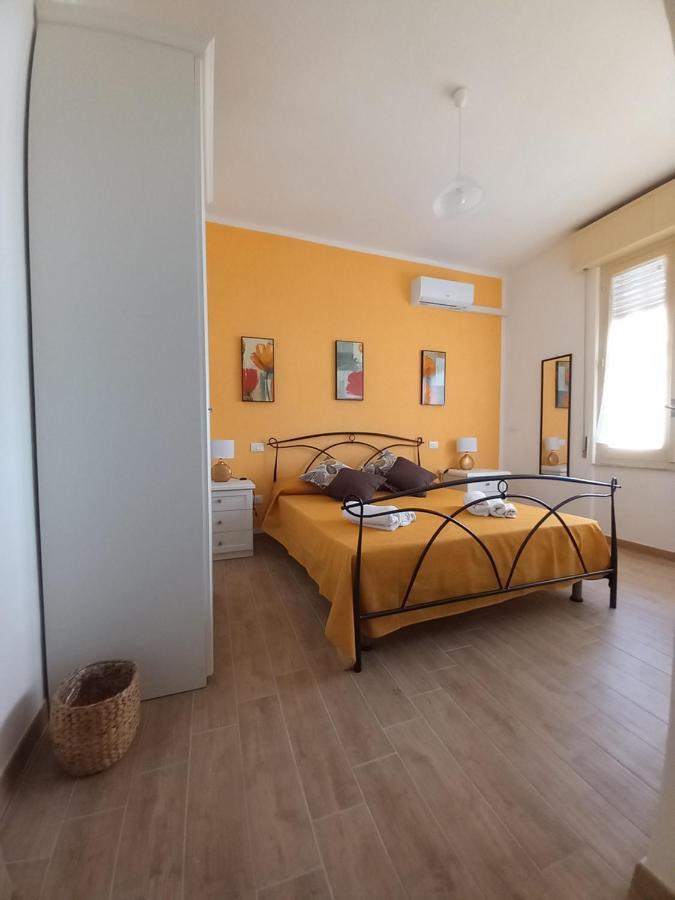Divina Cuspide Bed & Breakfast Guspini Eksteriør bilde
