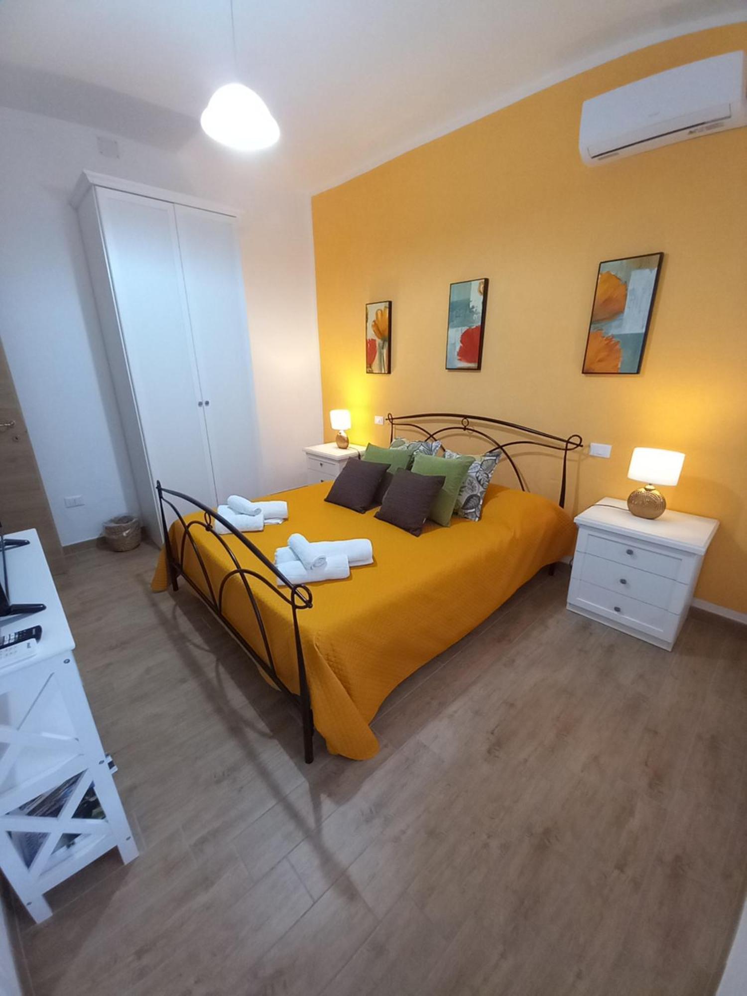 Divina Cuspide Bed & Breakfast Guspini Eksteriør bilde